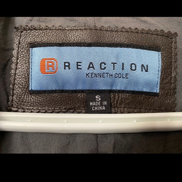 Kenneth Cole REACTION Leather Jacket - Picture 4 of 7